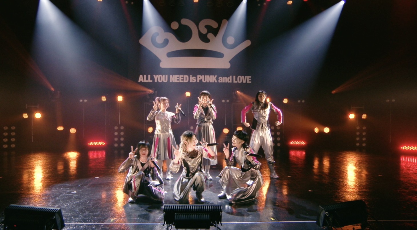 「TOKYO BiSH SHiNE6」より。