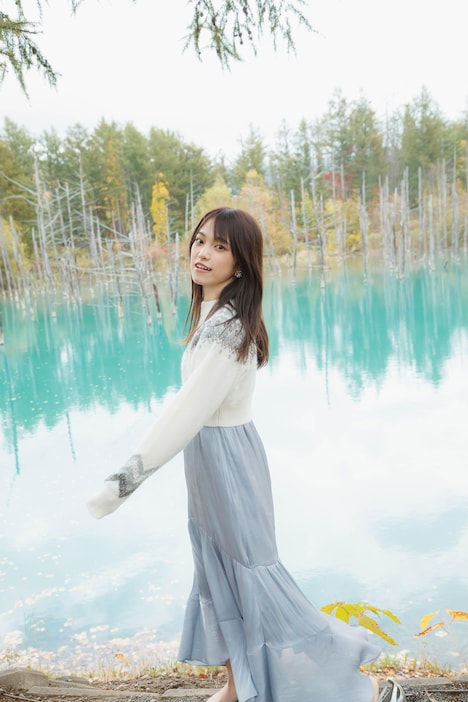 森みはる（26時のマスカレイド）の1st写真集より。（撮影：菊地泰久）