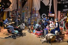 「ポルカドットスティングレイ ポルフェス48 #教祖爆誕 オンライン」の様子。（Photo by AZUSA TAKADA）