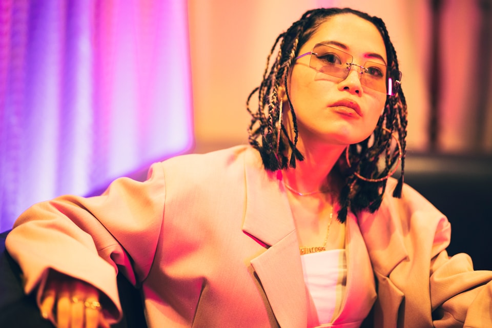 ASOBOiSM、人生初アルバムのオープニングナンバー「PRIDE」MV公開