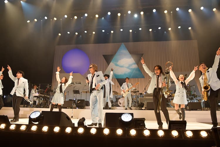 米米CLUB、35周年配信ライブでカールスモーキー石井への不満爆発!? 大 