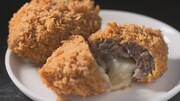 「ジャージー牛 × 十勝ラクレット チーズメンチコロッケ」