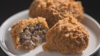 「十勝ロイヤルマンガリッツァ豚 メンチコロッケ」