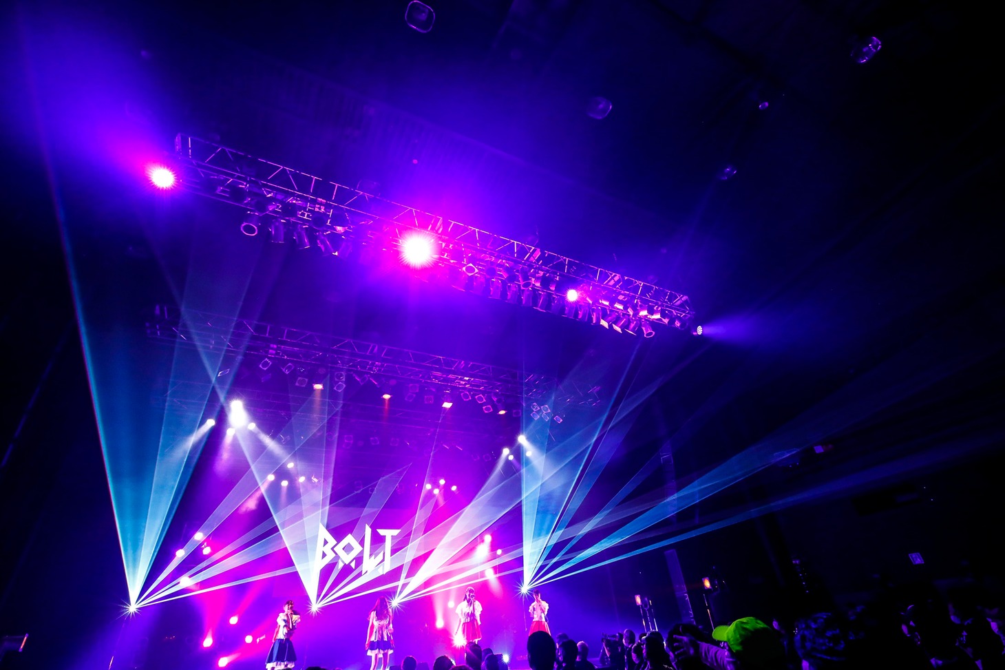 「B.O.L.T『POP』ONE MAN LIVE@Zepp Tokyo」の様子。（撮影：笹森健一）