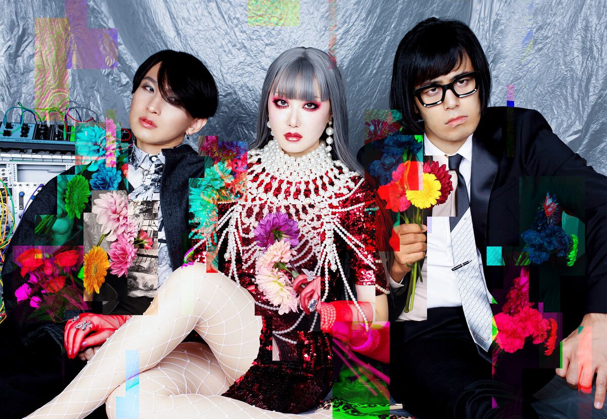 アーバンギャルド浜崎容子がショートカット初披露 ジャケ写では マスクキス 音楽ナタリー