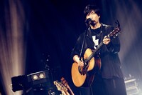 吉田結威（G, Vo）（撮影：後藤壮太郎）