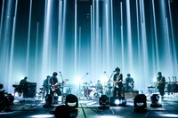 「back number live film 2020 "ASH"」の様子。（撮影：佐藤祐介）