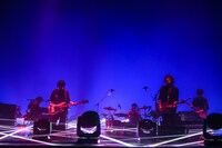 「back number live film 2020 "ASH"」の様子。（撮影：佐藤祐介）