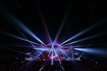 「=LOVE ≠ME スペシャルコンサート『24girls 2020』」の様子。（写真提供：代々木アニメーション学院）