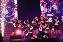 「=LOVE ≠ME スペシャルコンサート『24girls 2020』」の様子。（写真提供：代々木アニメーション学院）