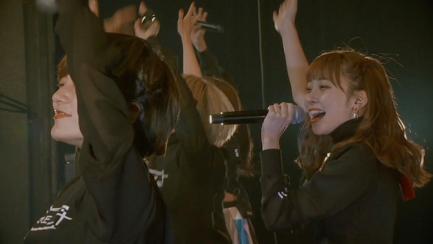 「ERROR ERROR ERROR TOUR -EPiSODE 4-」の様子。