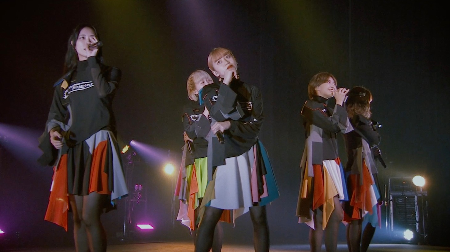 「ERROR ERROR ERROR TOUR -EPiSODE 4-」の様子。