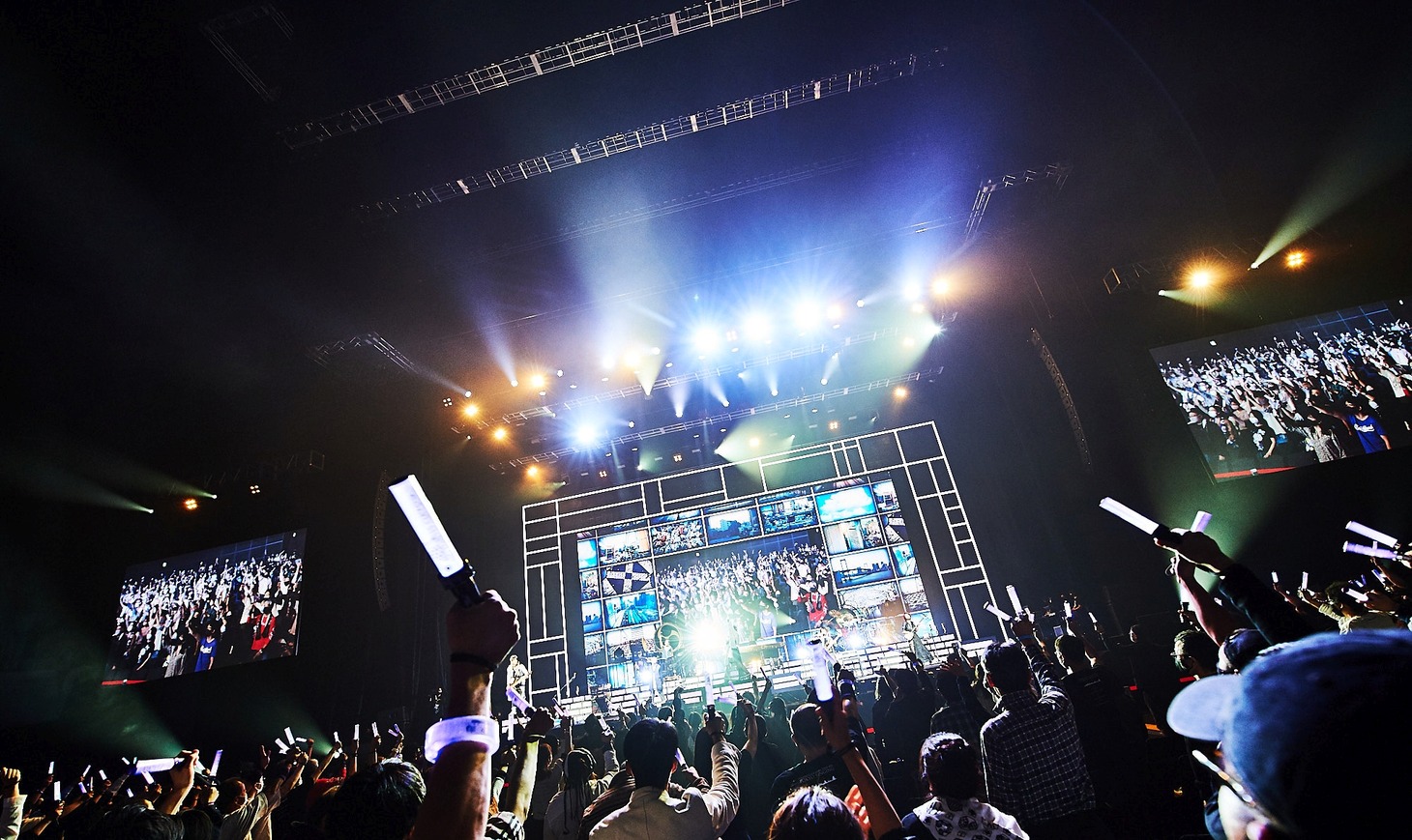 「和楽器バンド JAPAN TOUR 2020 TOKYO SINGING」初日公演の様子。（Photo by KEIKO TANABE）