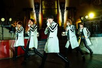 M!LK「SEXY HALLOWEEN 〜WHO IS VAMPIRE〜」の様子。（撮影：笹森健一）