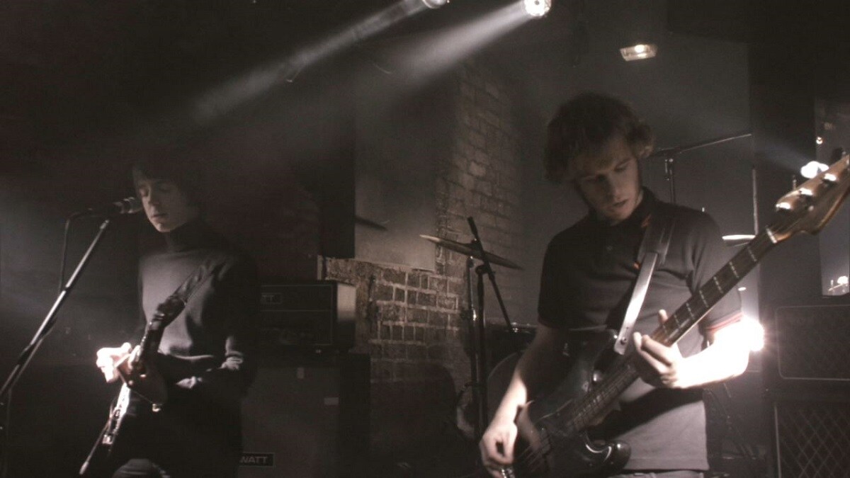 「アウェイデイズ」場面写真（c）Copyright RED UNION FILMS 2008