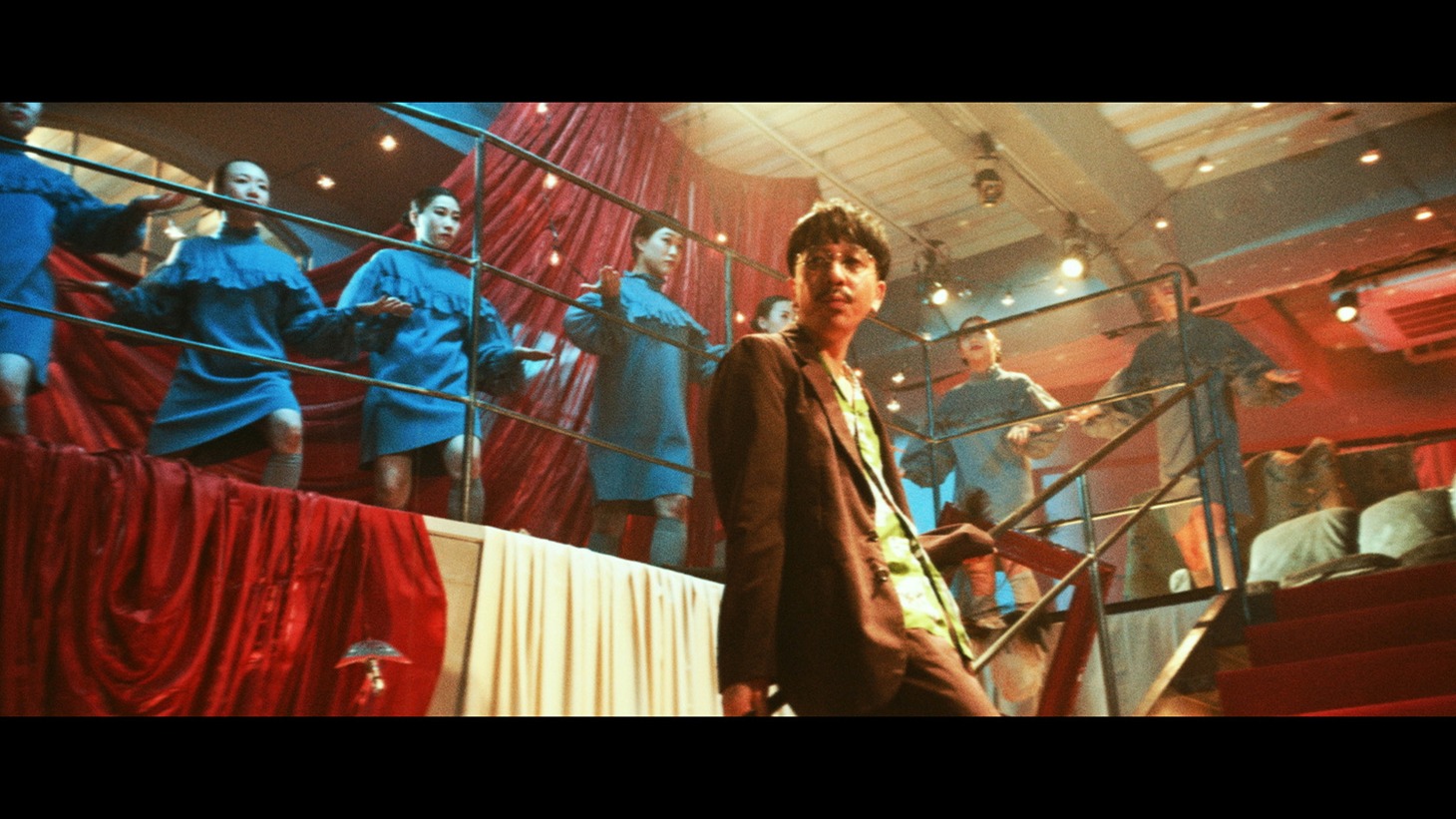 Nulbarich「ASH feat. Vaundy」MVより。