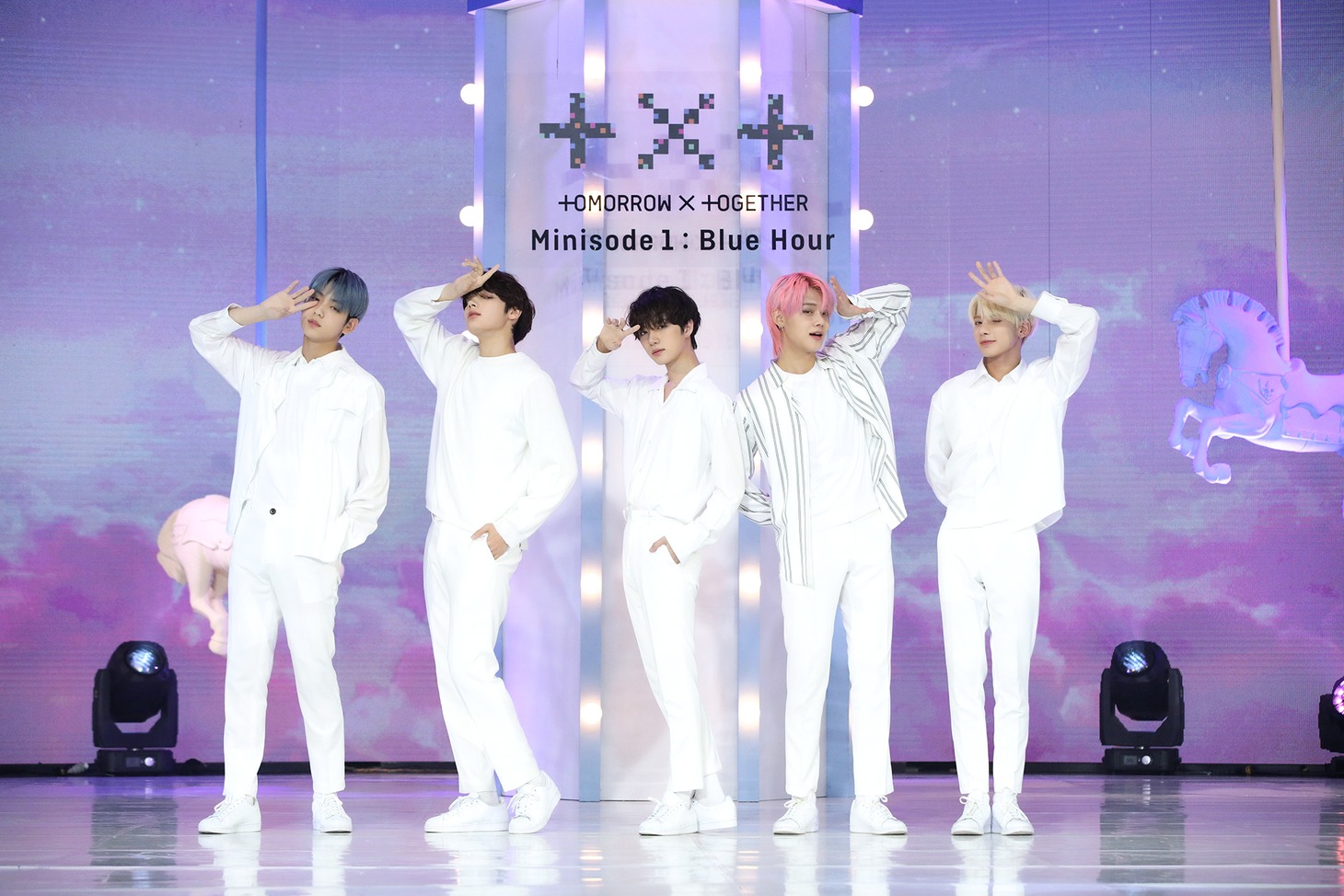 「TOMORROW X TOGETHER ONLINE GLOBAL PRESS CONFERENCE」より。(c)Big Hit Entertainment