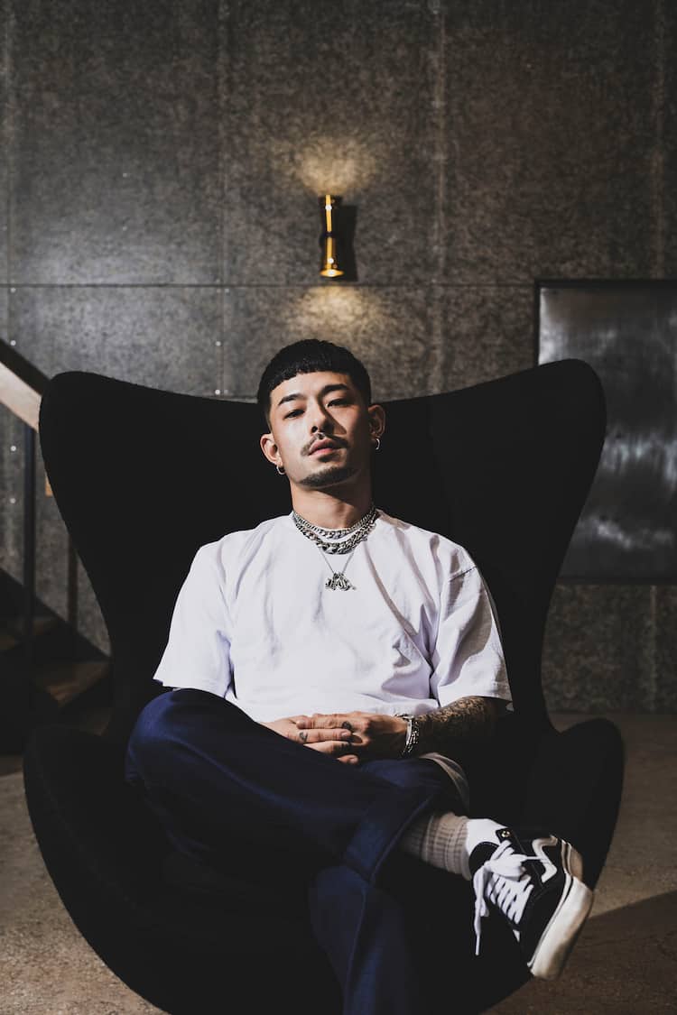 ZORNニューアルバム「新小岩」を明日リリース、BOSSとのコラボ曲MV公開 