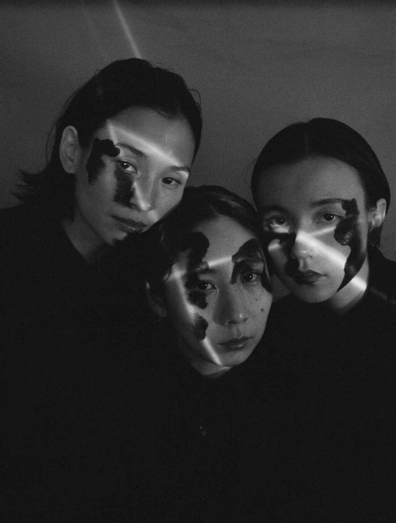 Black Boboi、山や岩肌の映像とCGが重なり合う新曲MV公開