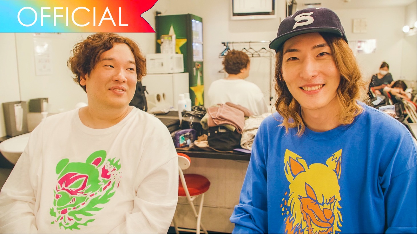 「Behind the Scenes on “化かしHOUR NIGHT”」のワンシーン。