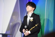 藤原聡（Vo, Piano）