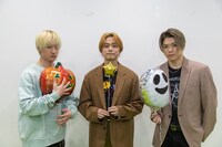 左から松井利樹、日高竜太、加納嘉将。(c)ABEMA