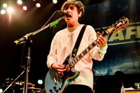 カマタリョウガ（G, Cho）（Photo by RUI HASHIMOTO[SOUND SHOOTER]）