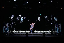 ミライアカリ「Mi:LIVE 2020 AKARI→START」の様子。