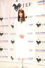 菅井友香（櫻坂46）