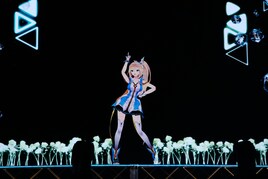 ミライアカリ、ファンに思い伝えた3周年ライブ「隣にはアカリがいるから安心して」