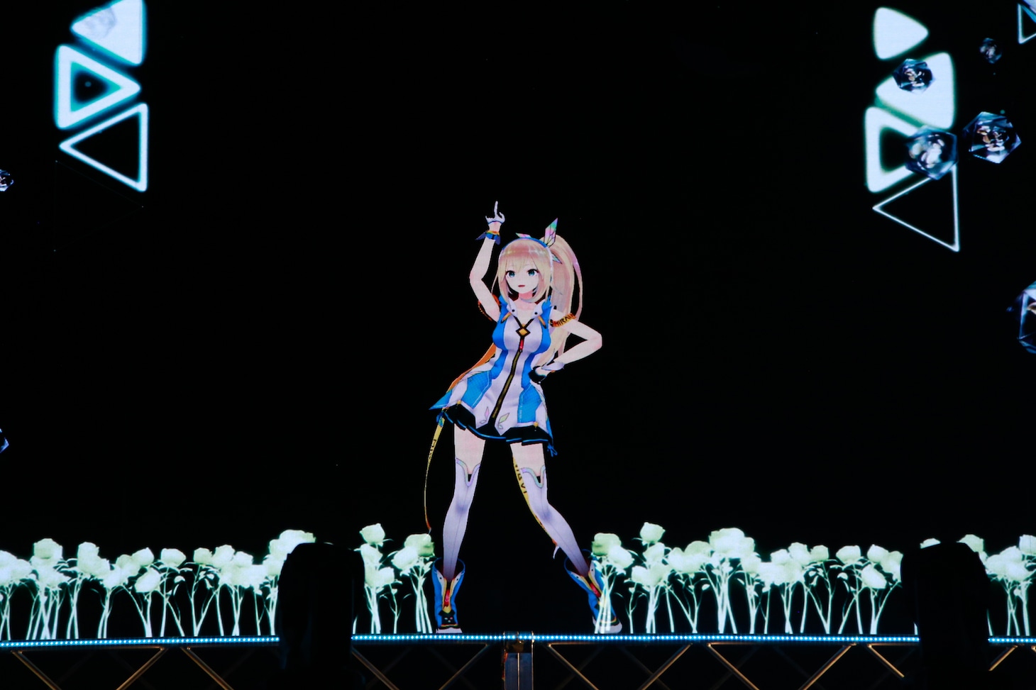 ミライアカリ