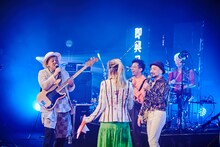 ジェニーハイ「ベイビージェニー」より。（撮影：井手康郎）