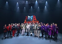 THE RAMPAGE from EXILE TRIBE、FANTASTICS from EXILE TRIBE、BALLISTIK BOYZ from EXILE TRIBEの集合写真。（写真提供：LDH JAPAN）