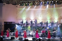 私立恵比寿中学「エビ中 秋麗と轡虫と音楽のこだま 題して『ちゅうおん』2020」初日夜公演の様子。