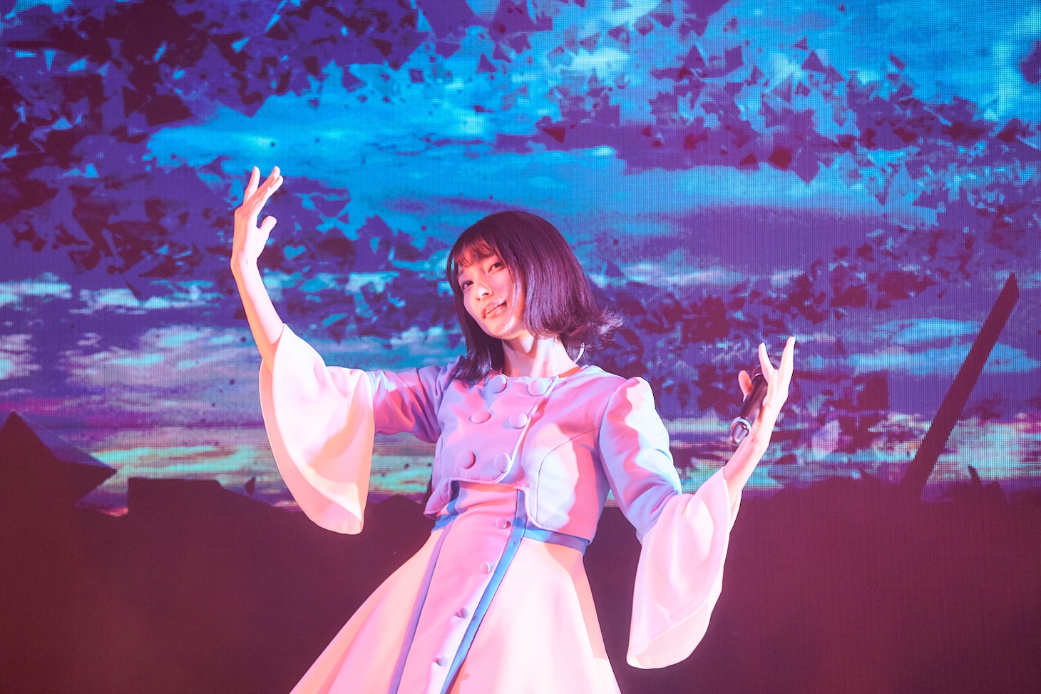 高野麻里佳（撮影：粂井健太 ）