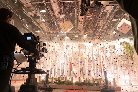 すとぷりのスタジオパフォーマンスの様子。（写真提供：NHK）