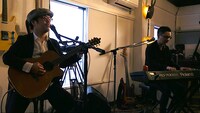 LITTLE CREATURES「LIVESTREAM SESSION」の様子。