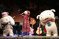 左からシナモロール、みゆはん、スーパーシロ。(c)’76,’84,’90,’93,’96,’01,’05 ’20 SANRIO APPROVAL No.P1211026