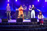 lyrical school (c)’76,’84,’90,’93,’96,’01,’05 ’20 SANRIO APPROVAL No.P1211026