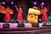 Negiccoとポムポムプリン。(c)’76,’84,’90,’93,’96,’01,’05 ’20 SANRIO APPROVAL No.P1211026