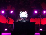 DJ Hello Kitty (c)’76,’84,’90,’93,’96,’01,’05 ’20 SANRIO APPROVAL No.P1211026