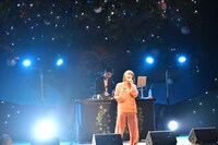 おかもとえみ (c)’76,’84,’90,’93,’96,’01,’05 ’20 SANRIO APPROVAL No.P1211026