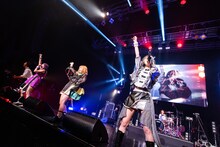 ぜんぶ君のせいだ。「re:voke tour for 47」初日公演の様子。（撮影：関上貴也）