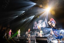ぜんぶ君のせいだ。「re:voke tour for 47」初日公演の様子。（撮影：関上貴也）