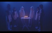 ライブのオープニングの様子。
