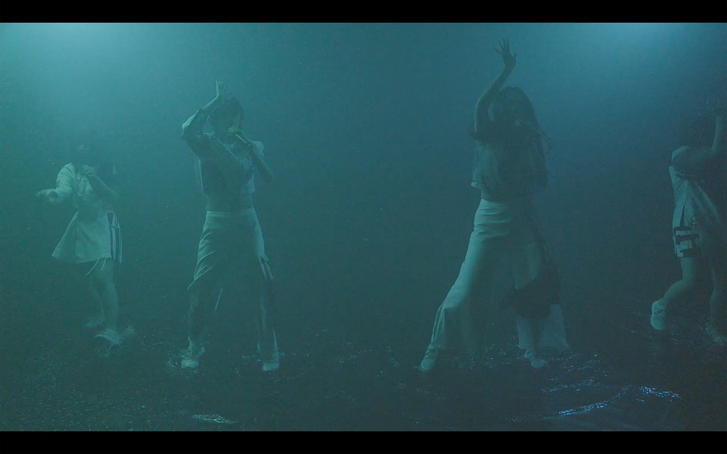 「screen」配信映像のワンシーン。