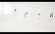 「闇色の朝」配信映像のワンシーン。
