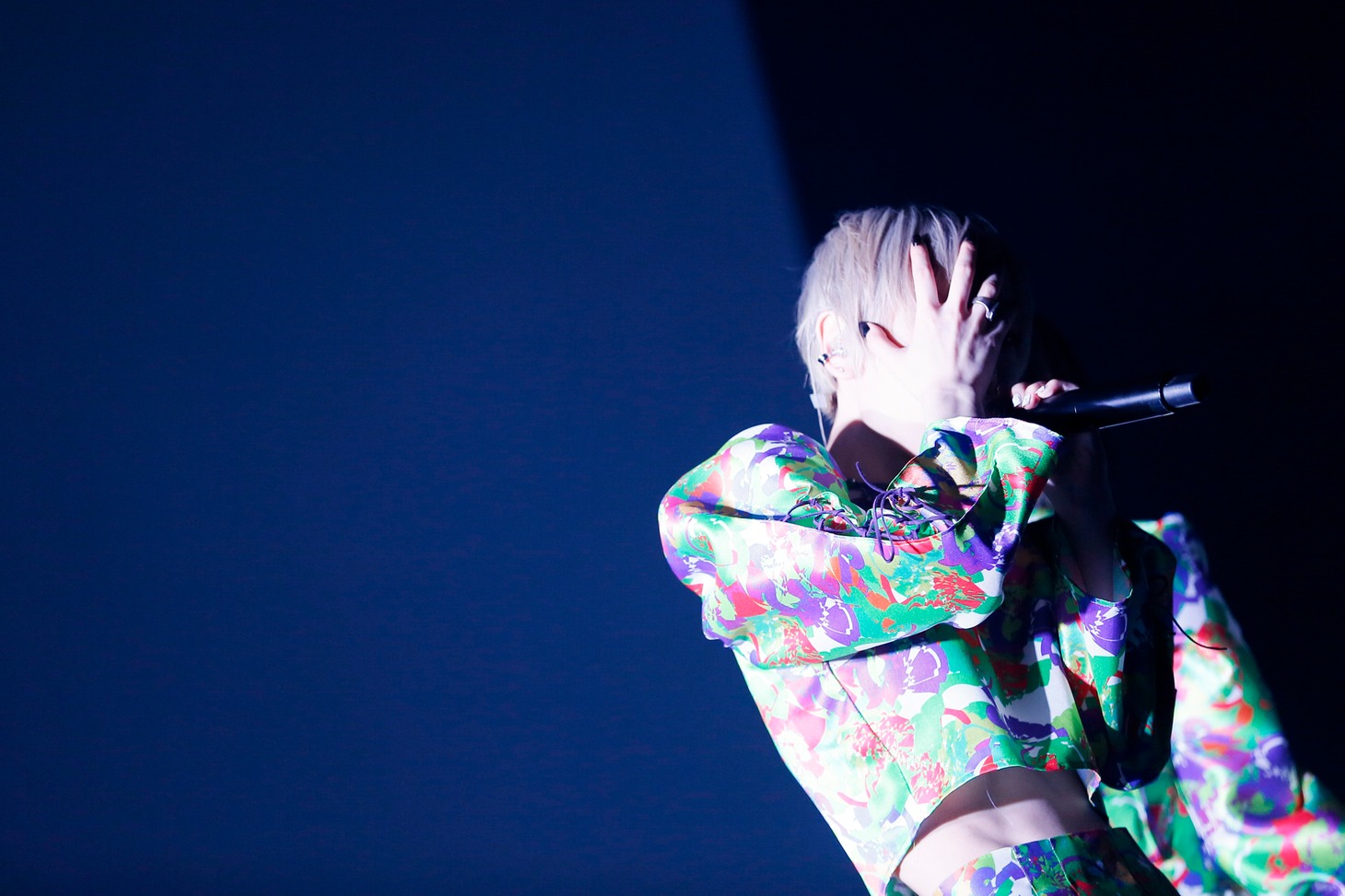 コショージメグミ