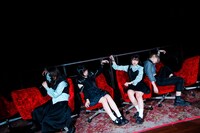 「NOW OFF AIR! presents Maison book girl 6irthday LIVE」配信映像より。