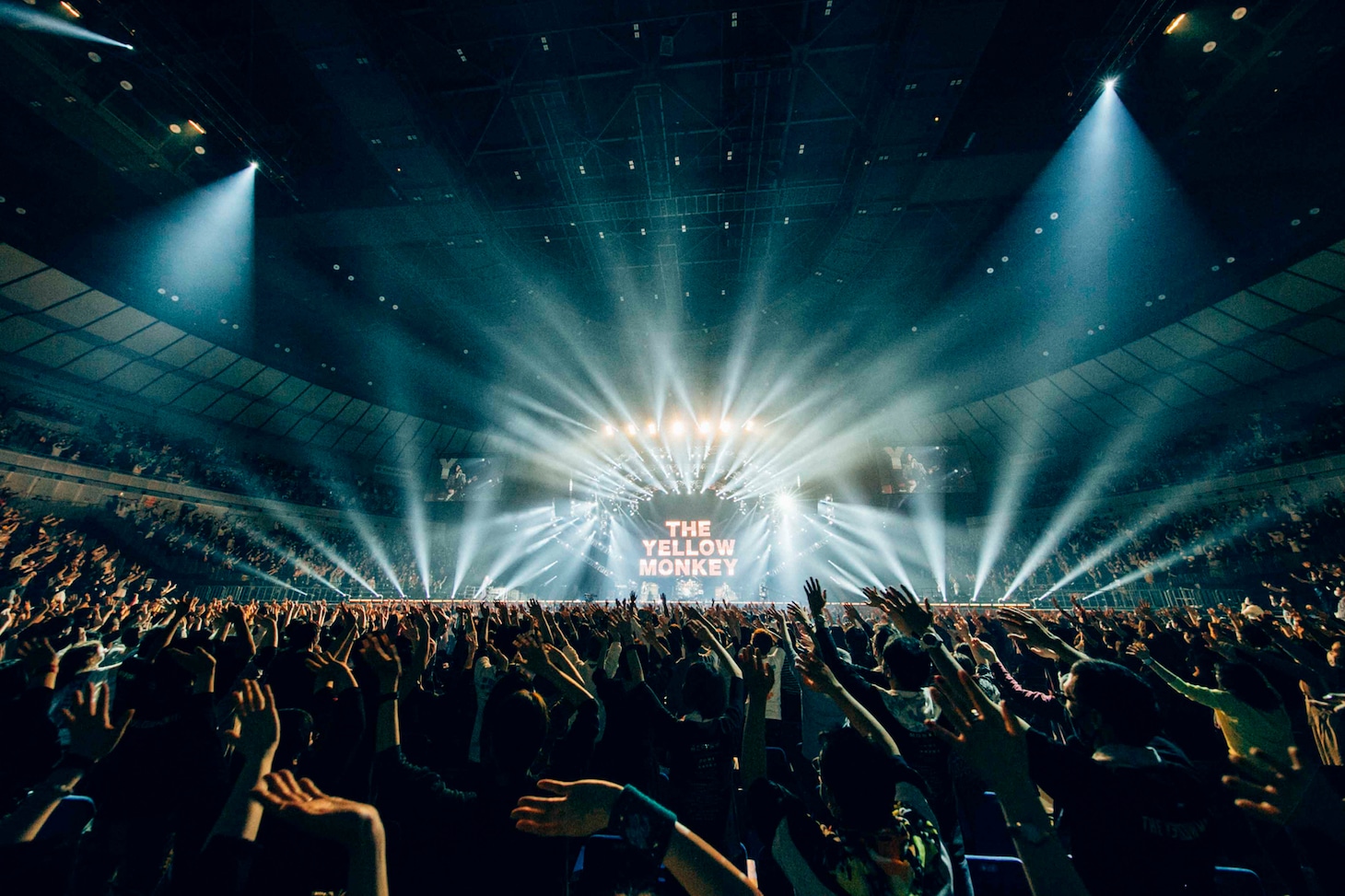 THE YELLOW MONKEY「30th Anniversary LIVE -YOKOHAMA SPECIAL-」の様子。（撮影：横山マサト）
